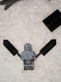 Lego Pirates Of The Caribbean 71042 Zombie Ghost Shark & Custom Kisame Hoshigaki