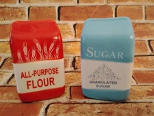 CRACKER BARREL MINI SALT AND PEPPER SHAKERS - SACKS OF FLOUR & SUGAR - KITCHEN