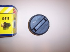 Stant 10819 Fuel Cap New Older Stock Made in the USA