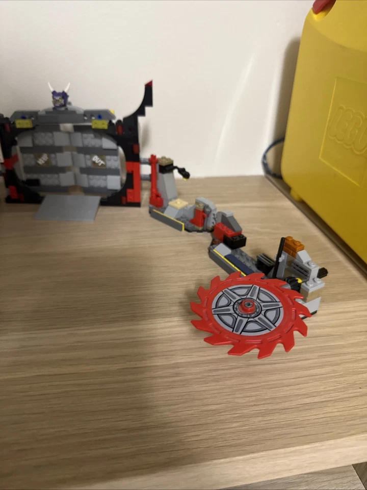 LEGO Ninjago 70640 S.O.G. Headquarters, Foto 3 von 4