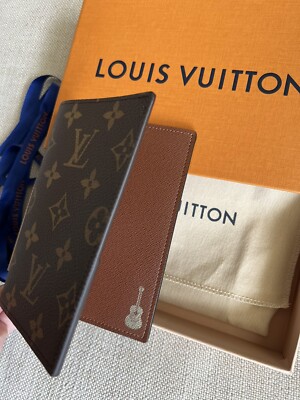 Louis Vuitton Monogram Passport Cover – Nashville Guitar Stamp