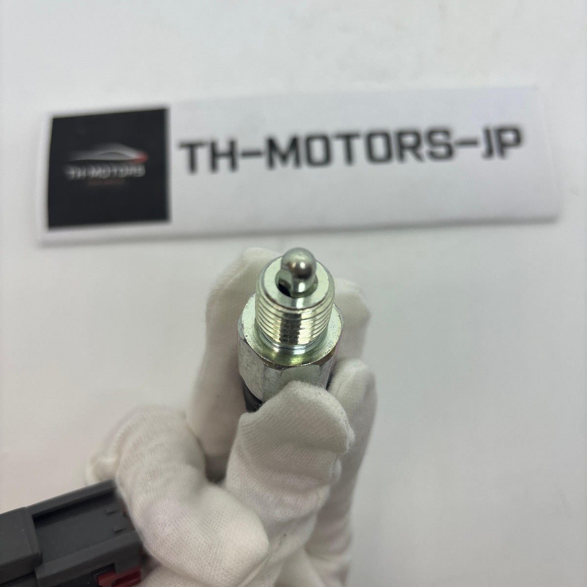 NISSAN Genuine 300ZX Z31 Z32 Reverse Lamp Switch Assy 32005