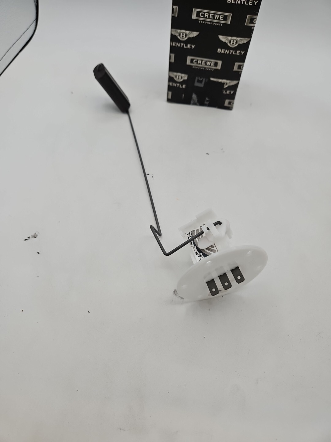 BENTLEY FUEL LEVEL SENDER (UE46044)