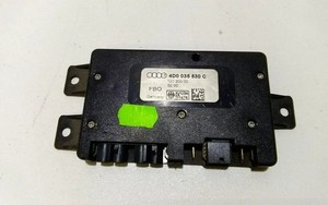 AUDI A6 Avant 4B5, C5 Antennenverstärker  4D0035530C 1.90 Diesel 81kw 31556898