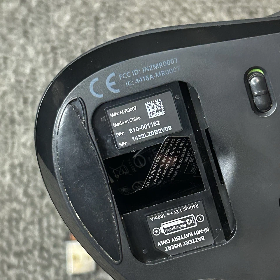 Logitech Performance MX M-R0007 Darkfield Wireless Ergonomic Mouse With Dongle - Image 3 of 3