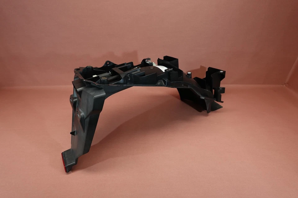 07-12 2007 YAMAHA FJR1300 FJR 1300 Rear Undertail Fairing - Image 2 of 4