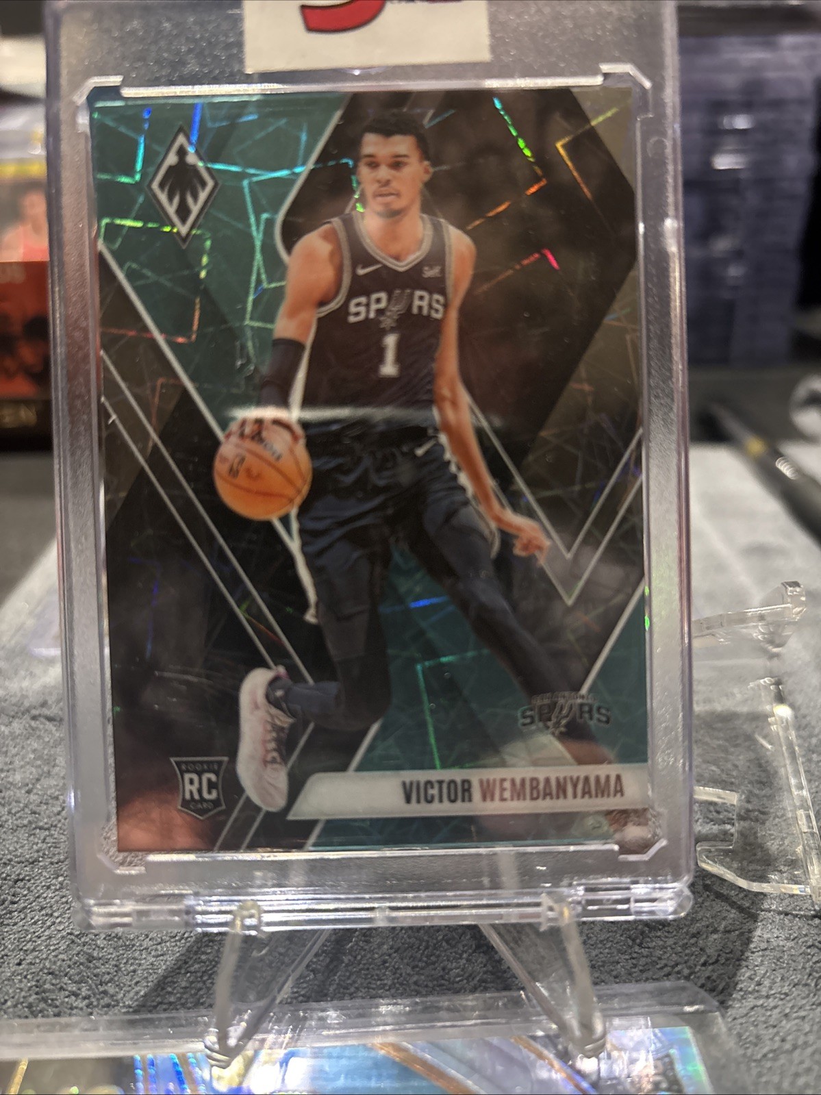2023-24 Panini Phoenix - Rookies Victor Wembanyama #256 Teal Lazer Phoenix (RC)