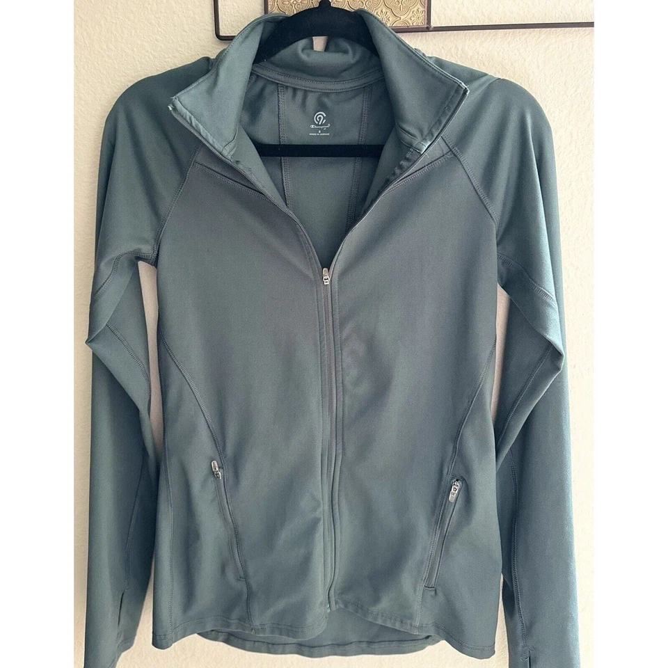 Chaqueta softshell Champion C9 para mujer verde oliva bolsillos manga larga talla pequeña Foto 3 de 3