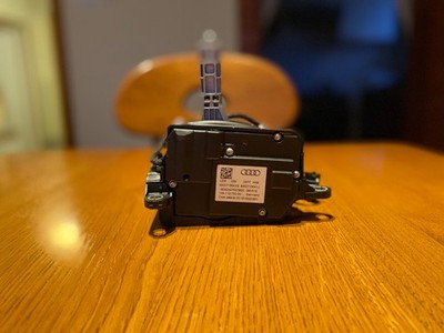 Audi A4 B9 S-Tronic gear selector