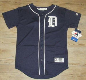 youth medium jersey size