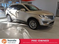 2015 Lincoln MKC One owner, Pano Roof, Heated seats