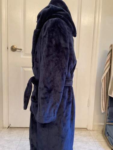Pottery Barn Kids Blue Shark Bath Robe Spa Hooded Boy’s Plush Fish Size 4-6 - Picture 3 of 5