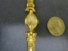 ladys gold filled BULOVA mechanical watch bracelet   H 235