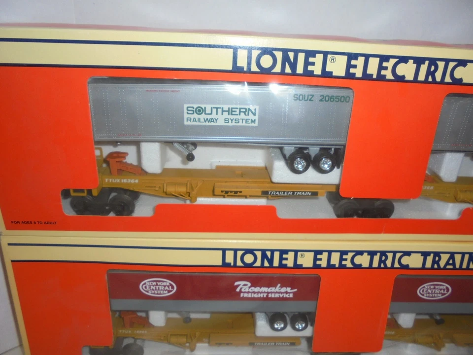 LIONEL PAIR OF TTUX TRAILER TRAINS WITH TRAILERS MIB 16904,16363 - Image 3 of 4