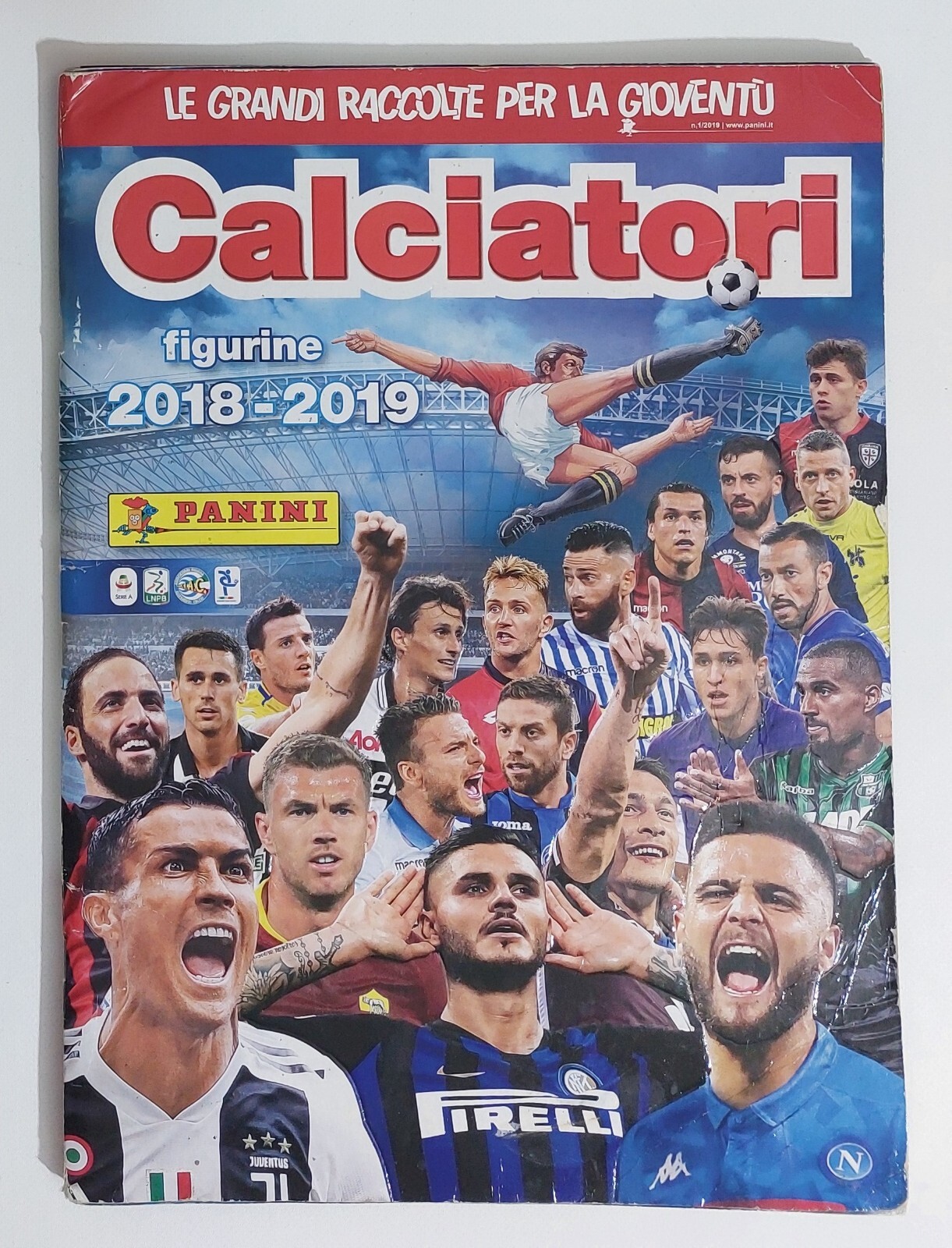 Foto 1 di 7