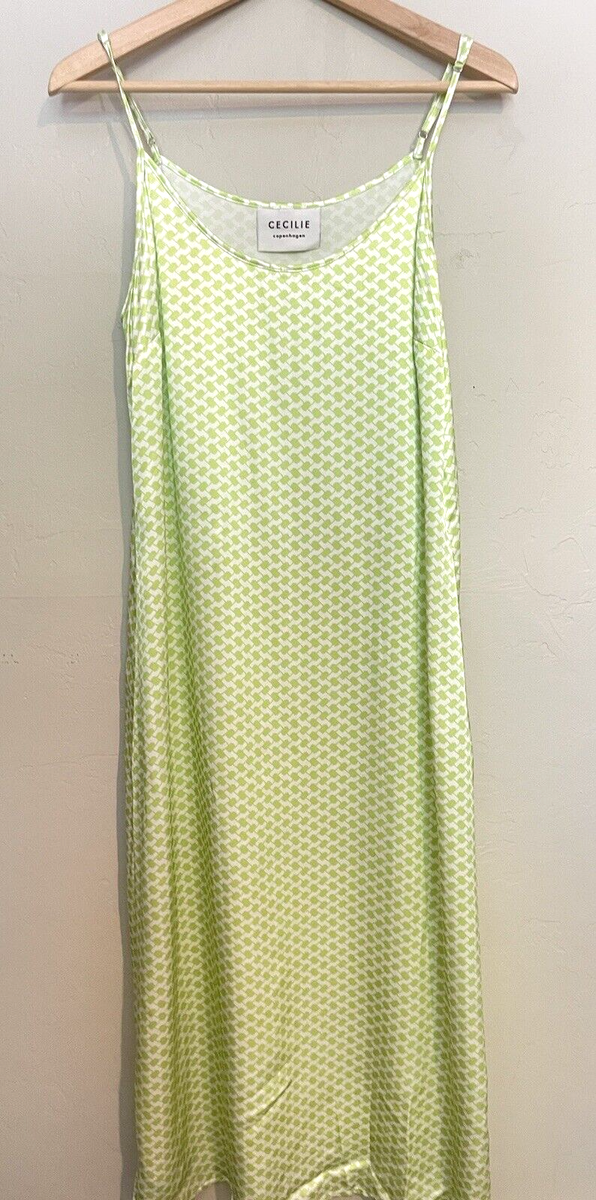 Women's Cecilie Copenhagen Green Geometric Satin Maxi Slip Dress Size Small | eBay Women's Cecilie Copenhagen Green Geometric Satin Maxi Slip Dress Size Small | eBay