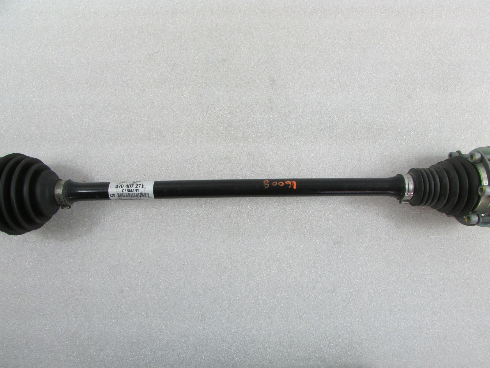 Lamborghini Aventador, Front Axle Shaft, Used, P/N 470407271