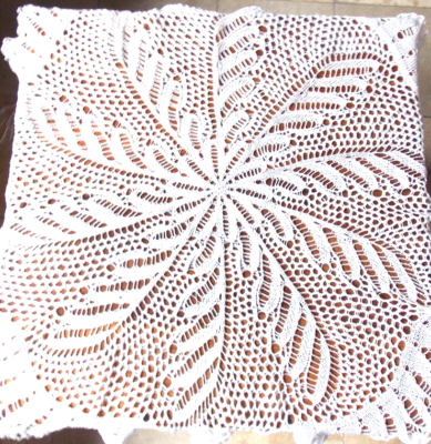 NAPPERON CROCHET d'ART CREATION S. RAISONNIER