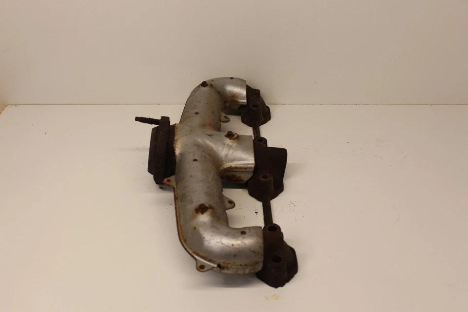 Colector de escape derecho Corvette 1992-1996 Foto 2 de 4