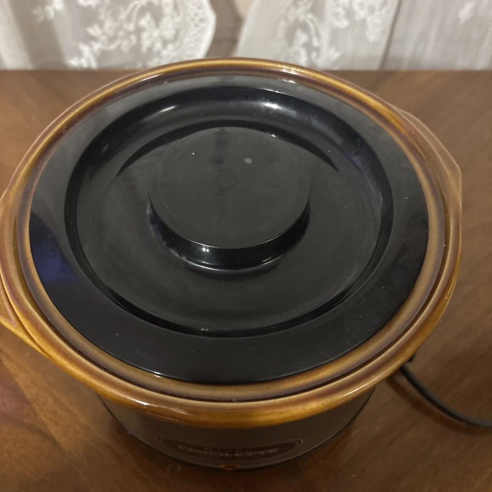 Vintage Rival Crock-ette 1 Qt Slow Cooker Crockpot 3200 Removable Crock  - Image 2 of 4