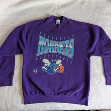VINTAGE 90s Salem Sportswear Charlotte Hornets NBA Basketball Sweatshirt Purple