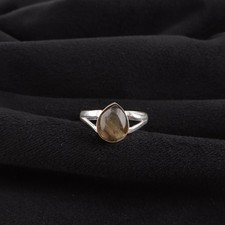 Natural Labradorite Gemstone 925 Sterling Silver Jewelry Ring Handcrafted Gift