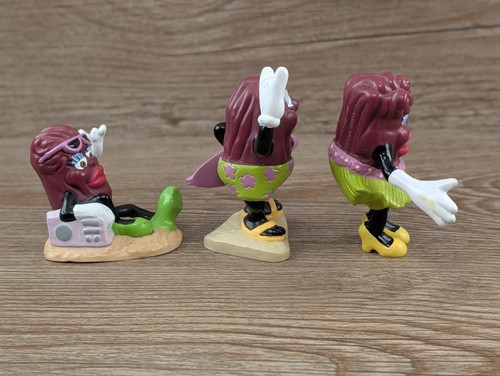 Lot of 1988 California Raisins PVC Beach Figures Surfer Surfboard Sitting Dancer - Bild 7 von 9