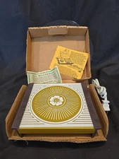 Vintage Electric Warm-O-Tray Atlantic Precision Works Model #30T Hot Plate-NOS