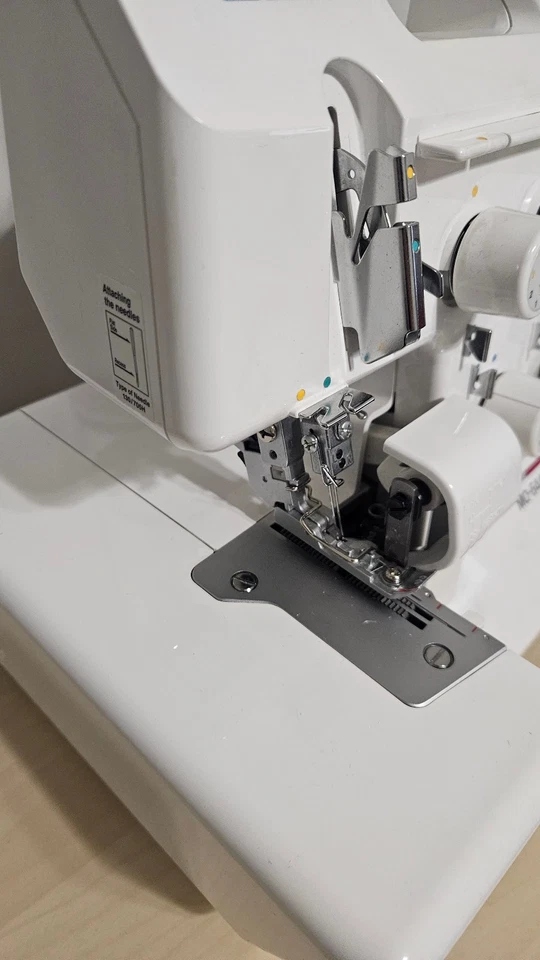 Juki MO-644D 3/4-Thread Overlock Serger Sewing Machine w Accessories and Thread - Image 2 of 4