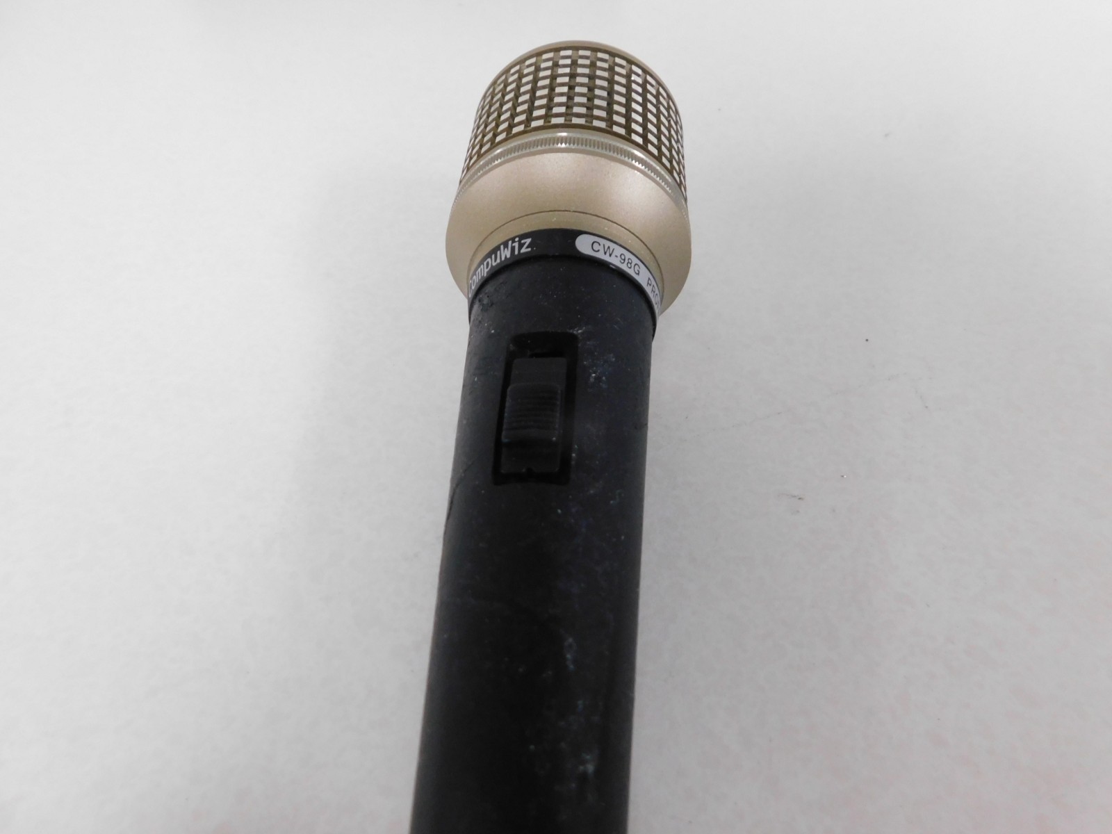 CompuWiz CW-98G Professional Dynamic Mic Microphone TESTED XLR