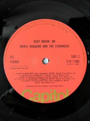 MERLE HAGGARD - KEEP MOVIN' ON - LP - E-ST 11365 - MINT VINYL - Picture 5 of 5
