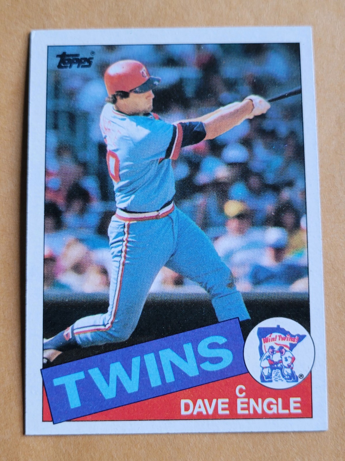 DAVE ENGLE - 1985 Topps #667  **NM/MT**  FREE SHIP & RETURN!