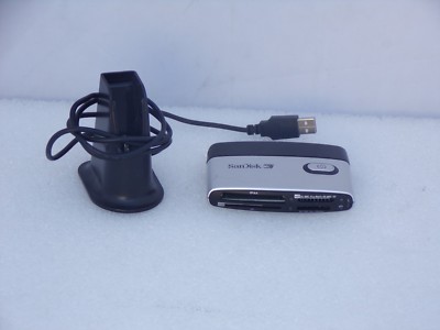 SanDisk SDDR-89R 12-in-1, USB 2.0 Interface, Card Reader/Writer Used
