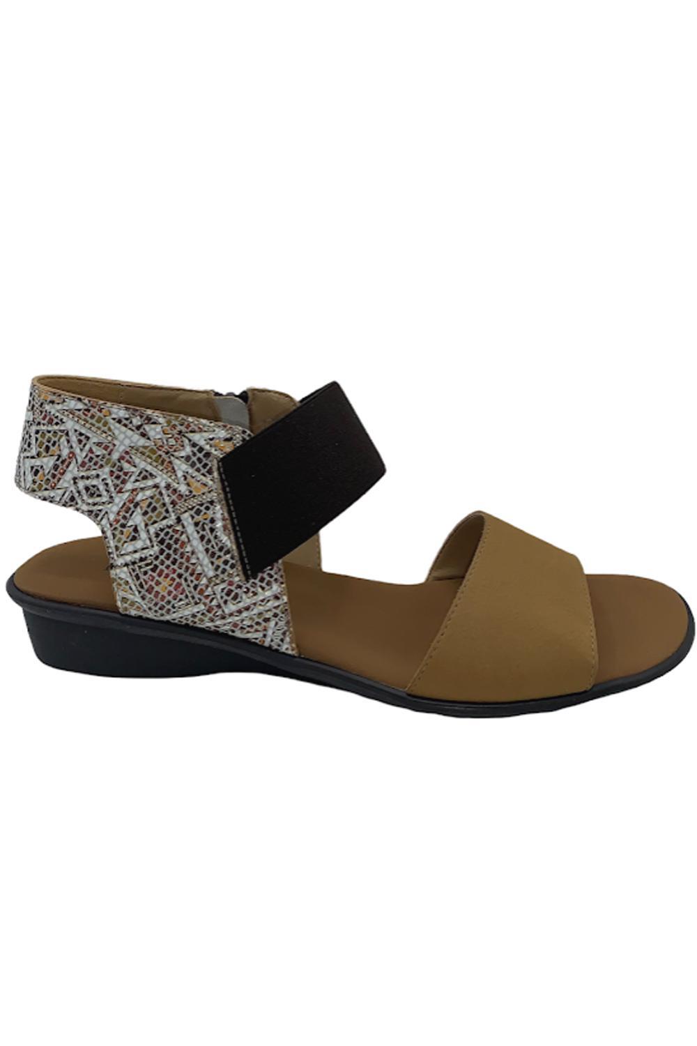 Кожаные босоножки Sesto Meucci из цветного блока Eirlys Camel