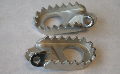 Reposes-pieds anti-glisse Honda XR250R pour éviter les chutes