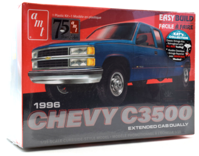 AMT 1996 Chevy C3500 Extened Cab Dually Pickup Truck 1:25 Plastic