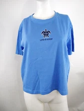 Life is Good Women Short Sleeve Boxy Crusher Tee Wave Turtle Blue Medium 81003