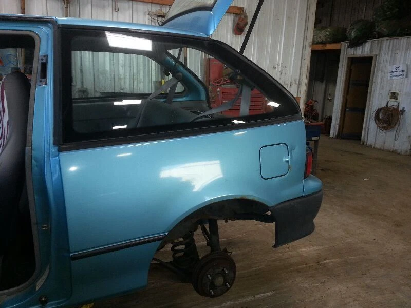 Passenger Right Headlight Composite Hatchback Fits 90-94 FIREFLY 1711066 - Image 4 of 4