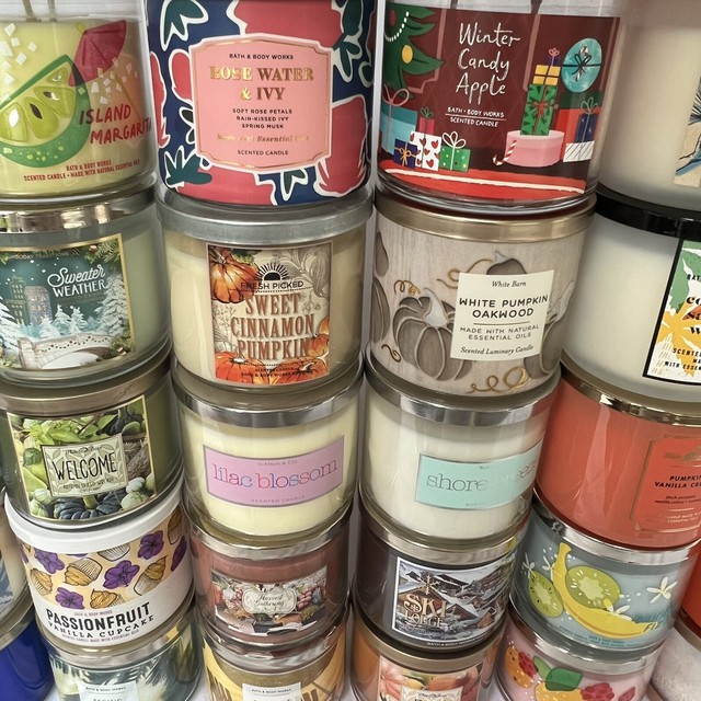 2 Bath Body Works White Barn Sweater Weather Large 3 Wick 14 5 oz