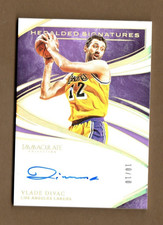 VLADE DIVAC  2019-20  Immaculate AUTOGRAPH Gold 10/10 Heralded Signatures LAKERS