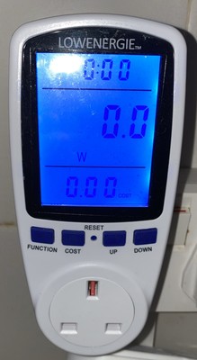 UK Plug-in Stromverbrauch Messgerät Energiemonitor Watt kWh Analyzer