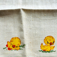 Vintage Linen Hand Painted Ducklings Kitchen Dish Towel Brand New Spring Easter