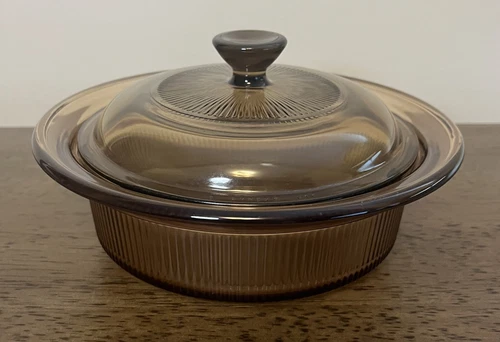 Vintage Corning Ware Visions Amber 24oz Round Casserole Dish V-30-B & Lid V-1-C