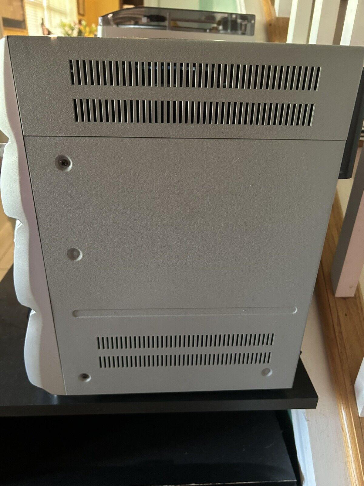 Picture 4 of 8