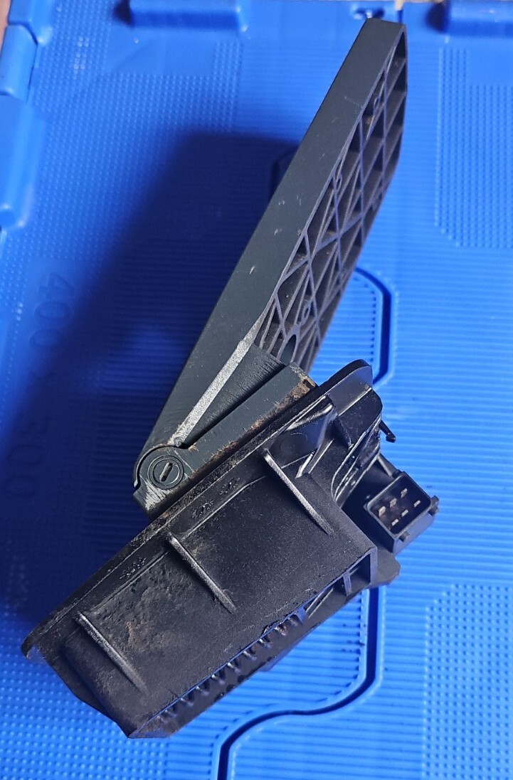 Jungheinrich Accelerator Pedal 51198397 for sale online | eBay