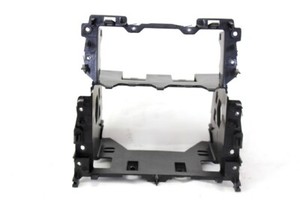 5K0858005D Interne Abdeckung Armaturenbrett Radiohalterung Volkswagen Golf 6 2.0