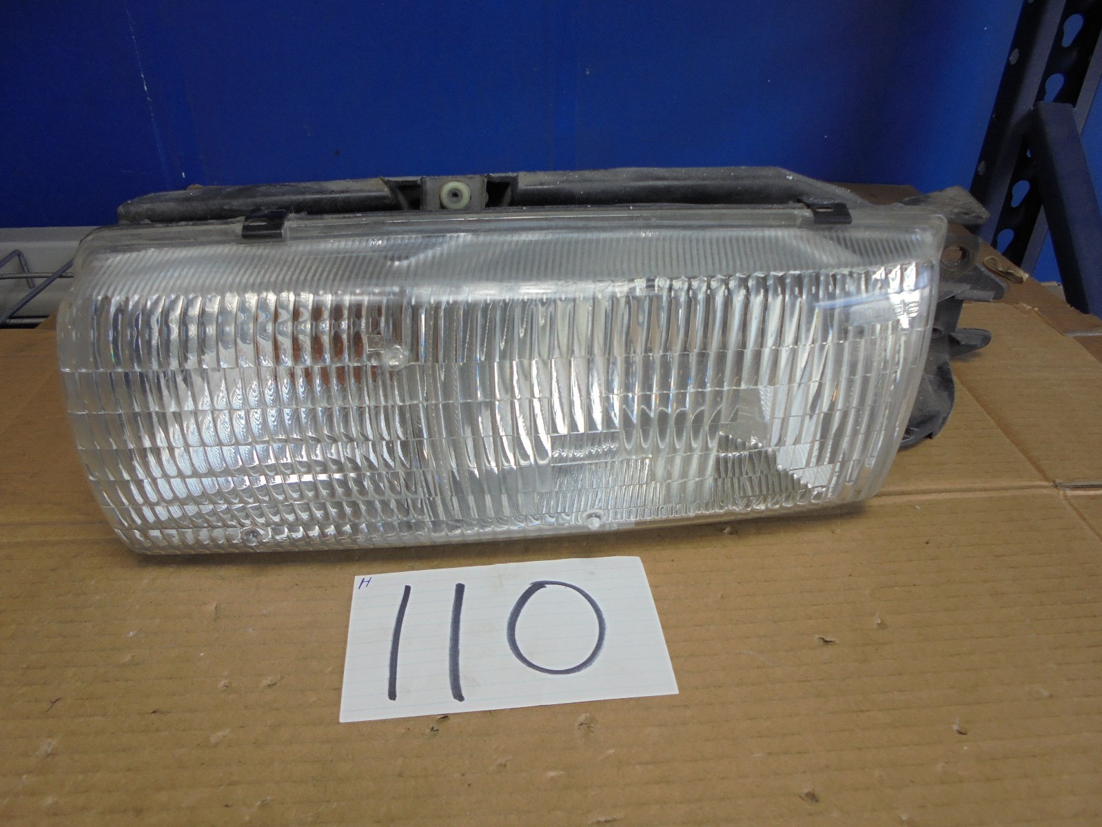 91 92 93 94 95 96 Chevy Caprice  Driver  Side Halogen  Headlight front light 110