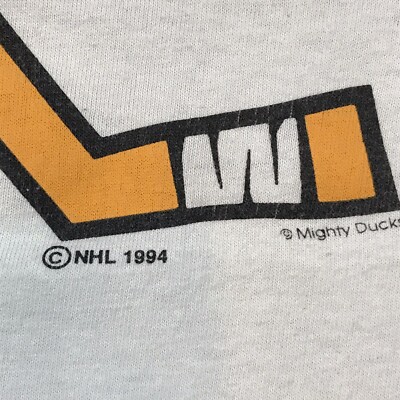 Logo 7 NHL The Mighty Ducks Of Anaheim Men's Vintage 90's Hockey T