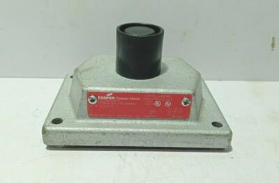 Cooper Crouse Hinds DSD918 Druckknopf Kontrolle Station Modell M01