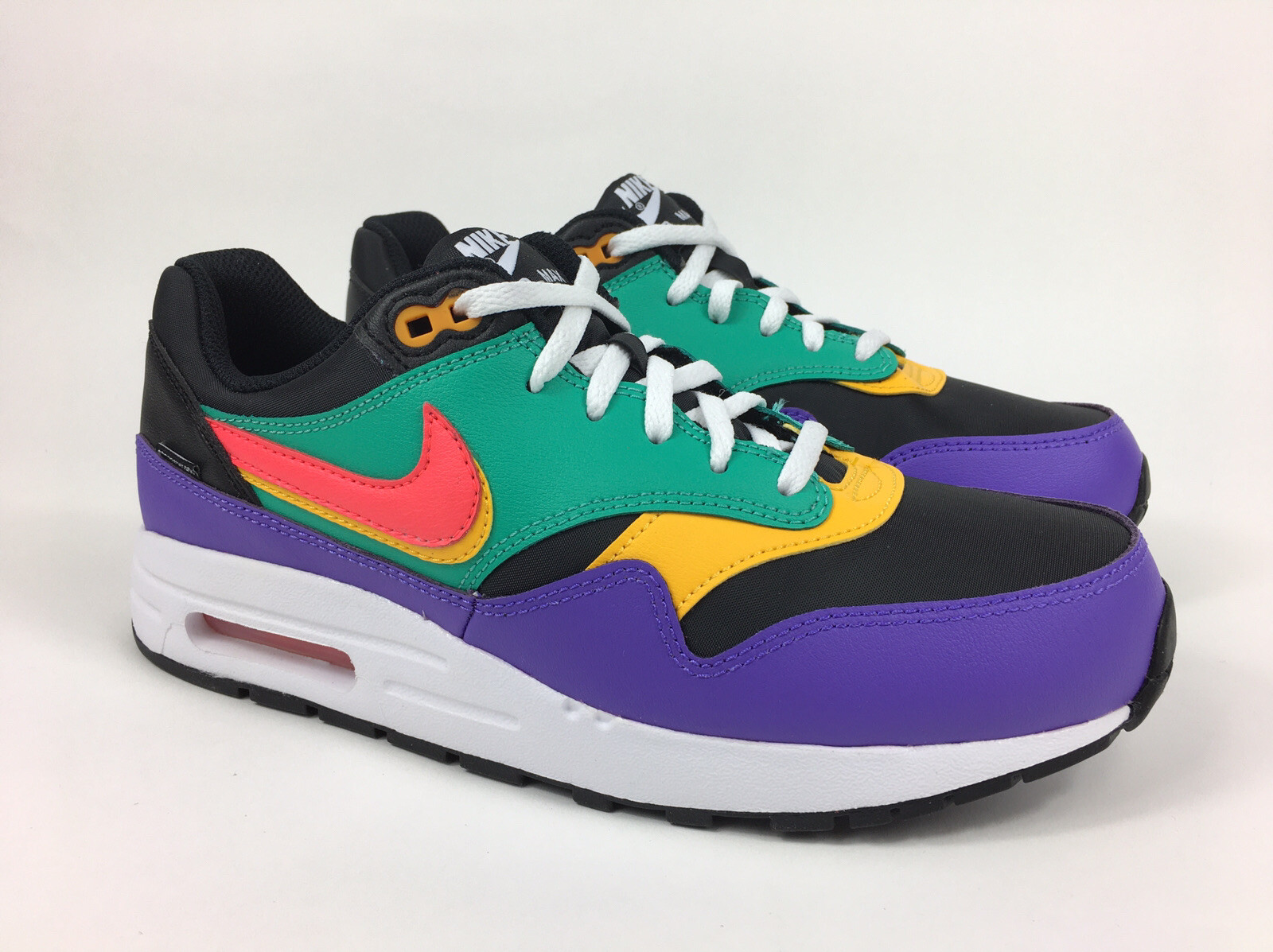 Nike Air Max 1 Game GS Windbreaker Black Flash Crimson Women's Size 8.5  Youth 7Y | eBay